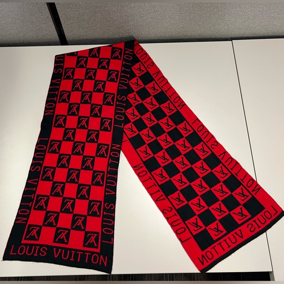 Louis Vuitton Red and Black Muffler Monogram Scarf 🧣 - Picture 11 of 15